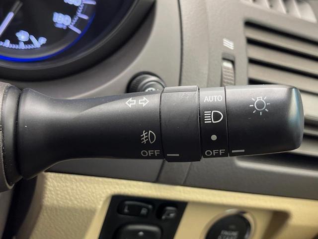ランドクルーザープラド ＴＸ　ディーゼル　純正ナビ　ルーフレール　禁煙車　コーナーセンサー　バックカメラ　スマートキー　ＬＥＤヘッドライト　ＥＴＣ　ダウンヒルアシスト　デフロック　オートライト（31枚目）