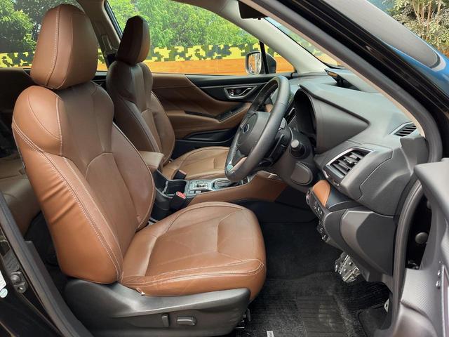 フォレスター アドバンス 4WD 純正8型SDナビ 後席モニター 茶革シート 全席シートヒーター デジタルインナーミラー パワーバックドア フロントカメラ サイドカメラ バックカメラ メモリー機能付きパワーシート ETC(11枚目)