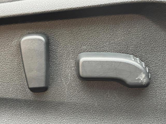 フォレスター アドバンス 4WD 純正8型SDナビ 後席モニター 茶革シート 全席シートヒーター デジタルインナーミラー パワーバックドア フロントカメラ サイドカメラ バックカメラ メモリー機能付きパワーシート ETC(24枚目)