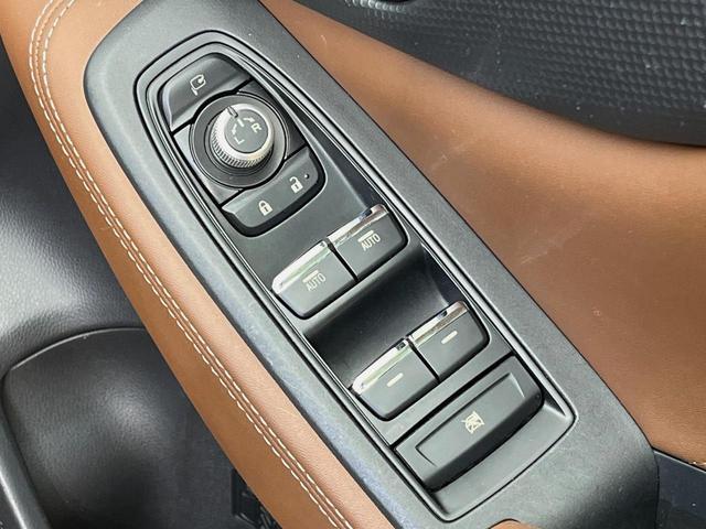 フォレスター アドバンス 4WD 純正8型SDナビ 後席モニター 茶革シート 全席シートヒーター デジタルインナーミラー パワーバックドア フロントカメラ サイドカメラ バックカメラ メモリー機能付きパワーシート ETC(26枚目)