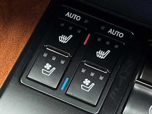 RX RX450h バージョンL 4WD 12.3型純正ナビ 全周囲カメラ シートベンチレーション パワーバックドア レーダークルーズコントロール ETC ウッドコンビステアリング 3眼LEDヘッドランプ 純正20インチアルミホイール(5枚目)