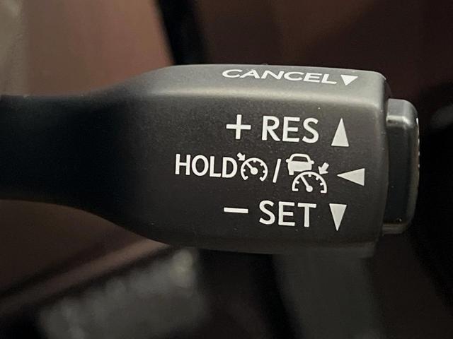 RX RX450h バージョンL 4WD 12.3型純正ナビ 全周囲カメラ シートベンチレーション パワーバックドア レーダークルーズコントロール ETC ウッドコンビステアリング 3眼LEDヘッドランプ 純正20インチアルミホイール(7枚目)