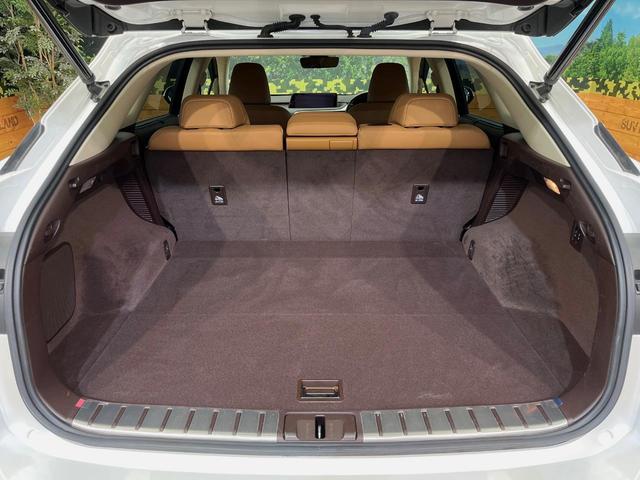 RX RX450h バージョンL 4WD 12.3型純正ナビ 全周囲カメラ シートベンチレーション パワーバックドア レーダークルーズコントロール ETC ウッドコンビステアリング 3眼LEDヘッドランプ 純正20インチアルミホイール(11枚目)