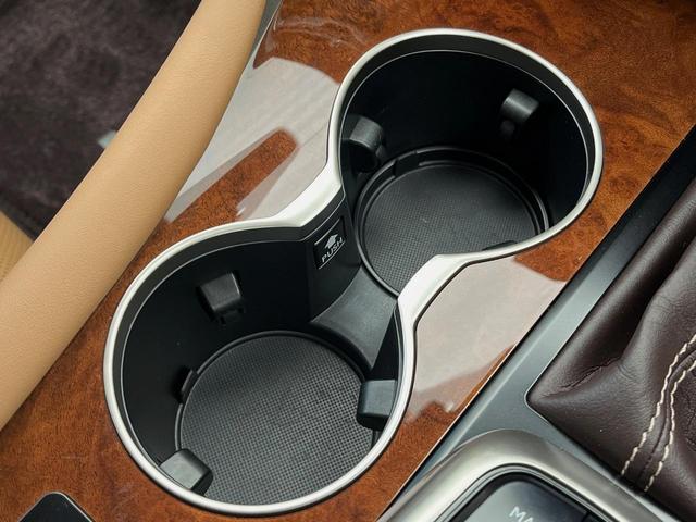 RX RX450h バージョンL 4WD 12.3型純正ナビ 全周囲カメラ シートベンチレーション パワーバックドア レーダークルーズコントロール ETC ウッドコンビステアリング 3眼LEDヘッドランプ 純正20インチアルミホイール(29枚目)