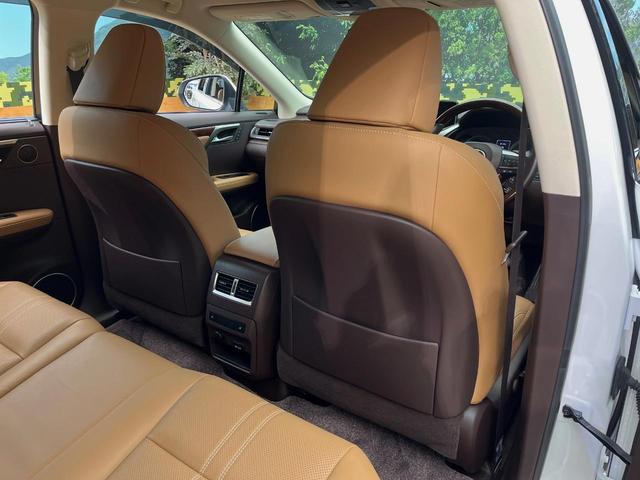 RX RX450h バージョンL 4WD 12.3型純正ナビ 全周囲カメラ シートベンチレーション パワーバックドア レーダークルーズコントロール ETC ウッドコンビステアリング 3眼LEDヘッドランプ 純正20インチアルミホイール(50枚目)