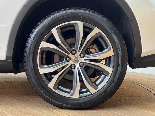RX RX450h バージョンL 4WD 12.3型純正ナビ 全周囲カメラ シートベンチレーション パワーバックドア レーダークルーズコントロール ETC ウッドコンビステアリング 3眼LEDヘッドランプ 純正20インチアルミホイール(78枚目)