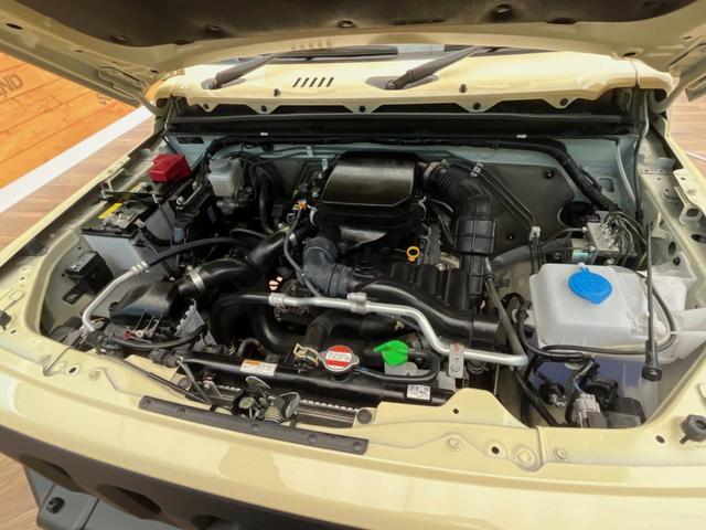 ジムニー XC 4WD 純正ナビ 禁煙車 衝突被害軽減 クルーズコントロール シートヒーター バックカメラ LEDヘッドライト ダウンヒルアシスト スマートキー フロントフォグ 純正16インチアルミホイール(19枚目)