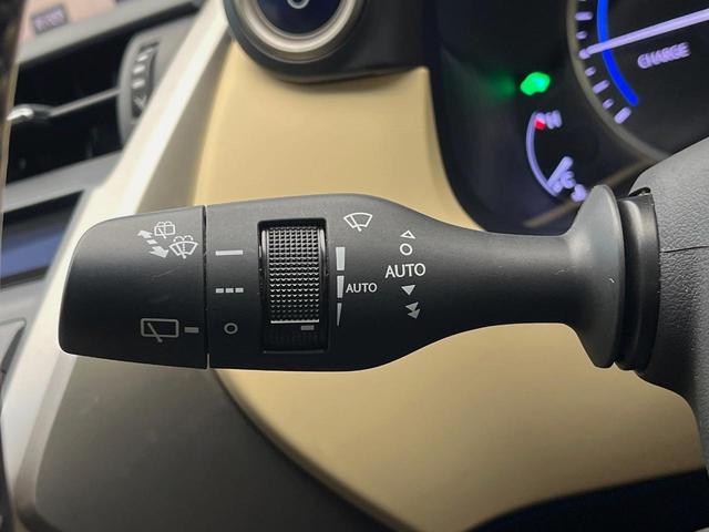 NX NX300h バージョンL 4WD サンルーフ 純正ナビ 革シート シートエアコン 衝突軽減 レーダークルーズ メモリーシート パワーバックドア 三眼LEDヘッドライト バックカメラ スマートキー(29枚目)