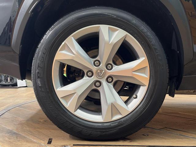 NX NX300h バージョンL 4WD サンルーフ 純正ナビ 革シート シートエアコン 衝突軽減 レーダークルーズ メモリーシート パワーバックドア 三眼LEDヘッドライト バックカメラ スマートキー(63枚目)