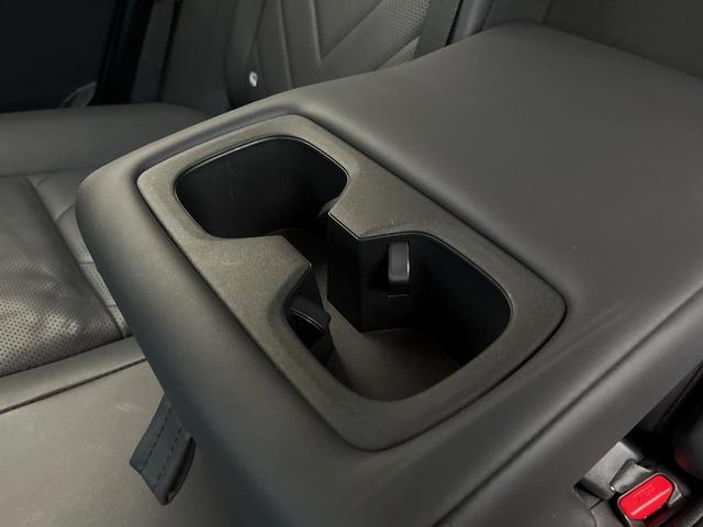 NX NX350h バージョンL 4WD 純正14型ディスプレイ 全周囲カメラ 寒冷地仕様 衝突被害軽減 レーダークルーズ 禁煙車 電動リアゲート 革シート 全席シートヒーター シートエアコン メモリーシート(62枚目)