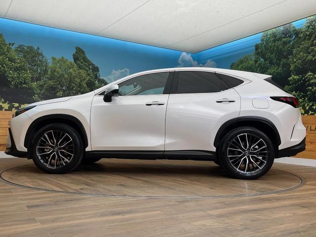 NX NX350h バージョンL 4WD 純正14型ディスプレイ 全周囲カメラ 寒冷地仕様 衝突被害軽減 レーダークルーズ 禁煙車 電動リアゲート 革シート 全席シートヒーター シートエアコン メモリーシート(67枚目)