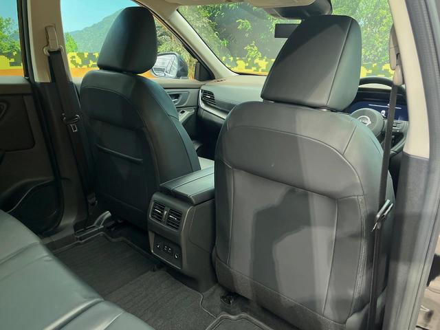 エクストレイル X e-4ORCE 4WD 12.3型純正ナビ 全周囲カメラ プロパイロット 禁煙車 全席シートヒーター ブラインドスポットモニター デジタルインナーミラー メモリーシート AC100V コーナーセンサー ETC2.0(34枚目)