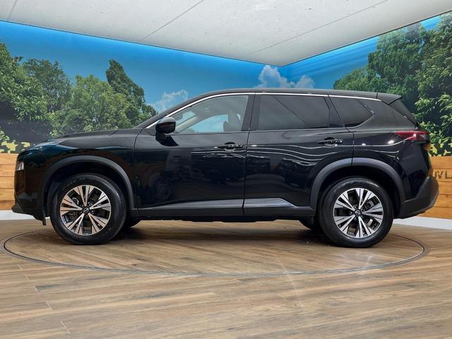 エクストレイル X e-4ORCE 4WD 12.3型純正ナビ 全周囲カメラ プロパイロット 禁煙車 全席シートヒーター ブラインドスポットモニター デジタルインナーミラー メモリーシート AC100V コーナーセンサー ETC2.0(70枚目)