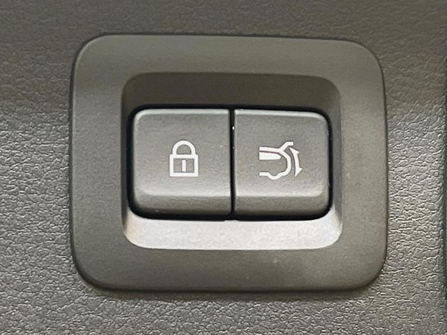 CX-60 XD-ハイブリッド エクスクルーシブスポーツ 4WD 純正12.3インチナビ BOSEサウンド スマートブレーキサポート 全周囲カメラ シートヒーター ステアリングヒーター パワーバックドア パドルシフト パワーシート(8枚目)