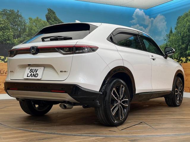 ヴェゼル e:HEV Z 4WD 純正8型ナビ ホンダセンシング パワーバックドア ステアリングヒーター シートヒーター ETC バックカメラ 純正18インチアルミホイール 合皮コンビシート 革巻きステアリング トノカバー(19枚目)