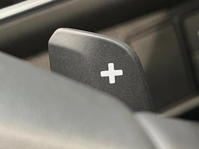 ヴェゼル e:HEV Z 4WD 純正8型ナビ ホンダセンシング パワーバックドア ステアリングヒーター シートヒーター ETC バックカメラ 純正18インチアルミホイール 合皮コンビシート 革巻きステアリング トノカバー(44枚目)