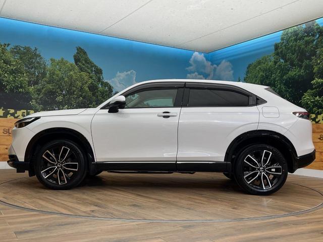 ヴェゼル e:HEV Z 4WD 純正8型ナビ ホンダセンシング パワーバックドア ステアリングヒーター シートヒーター ETC バックカメラ 純正18インチアルミホイール 合皮コンビシート 革巻きステアリング トノカバー(63枚目)