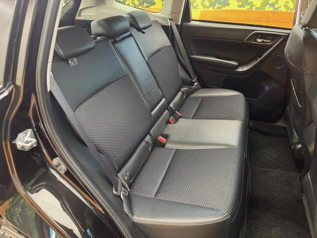 フォレスター S-リミテッド 4WD 禁煙車 メーカー純正ナビ ハーマンカードンサウンド アイサイト ルーフレール レーダークルーズコントロール ETC 前席パワーシート 前席シートヒーター バックカメラ 合皮コンビシート(10枚目)