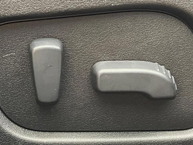 フォレスター S-リミテッド 4WD 禁煙車 メーカー純正ナビ ハーマンカードンサウンド アイサイト ルーフレール レーダークルーズコントロール ETC 前席パワーシート 前席シートヒーター バックカメラ 合皮コンビシート(31枚目)