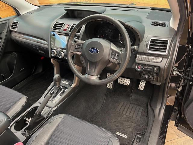 フォレスター S-リミテッド 4WD 禁煙車 メーカー純正ナビ ハーマンカードンサウンド アイサイト ルーフレール レーダークルーズコントロール ETC 前席パワーシート 前席シートヒーター バックカメラ 合皮コンビシート(49枚目)