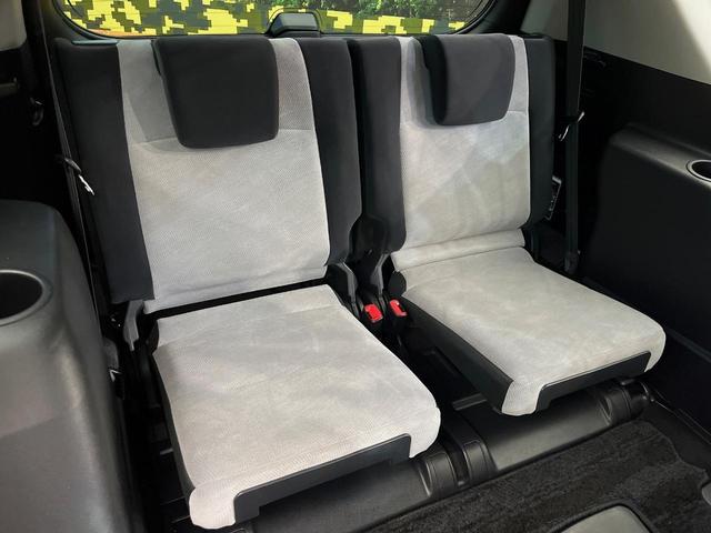 ランドクルーザープラド TX アルジェントクロス 7人乗り SDナビ 禁煙車 ルーフレール クルーズコントロール バックカメラ オートライト 3列目電動格納シート スマートキー ETC デュアルエアコン 純正17インチアルミ Bluetooth(11枚目)