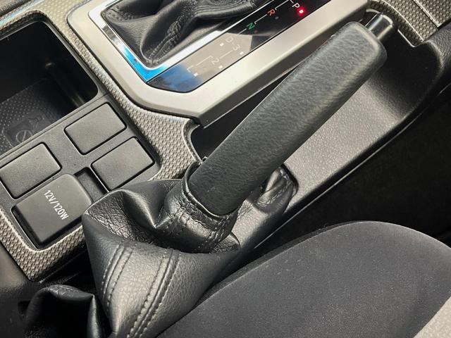 ランドクルーザープラド TX アルジェントクロス 7人乗り SDナビ 禁煙車 ルーフレール クルーズコントロール バックカメラ オートライト 3列目電動格納シート スマートキー ETC デュアルエアコン 純正17インチアルミ Bluetooth(24枚目)