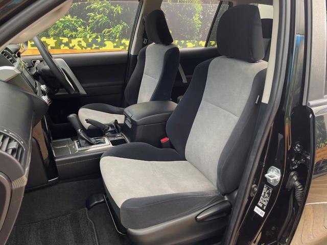 ランドクルーザープラド TX アルジェントクロス 7人乗り SDナビ 禁煙車 ルーフレール クルーズコントロール バックカメラ オートライト 3列目電動格納シート スマートキー ETC デュアルエアコン 純正17インチアルミ Bluetooth(46枚目)