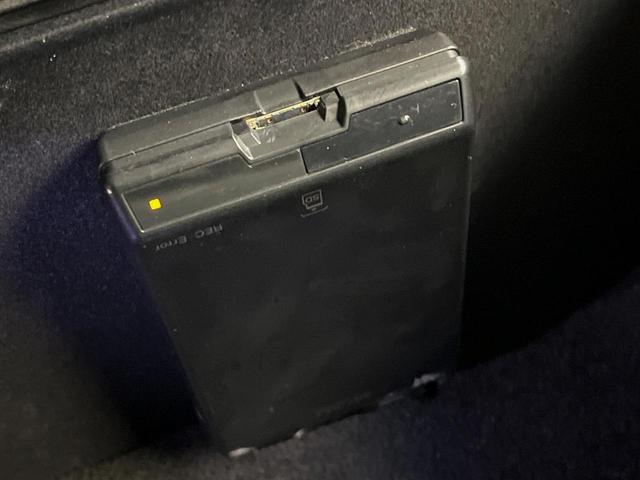 ＮＸ ＮＸ３００ｈ　Ｆスポーツ　４ＷＤ　禁煙車　メーカーナビ　サンルーフ　寒冷地仕様　パワーバックドア　全周囲カメラ　三眼ＬＥＤヘッドライト　プリクラッシュセーフティ　ブラインドスポットモニター　クリアランスソナー　ＥＴＣ（55枚目）