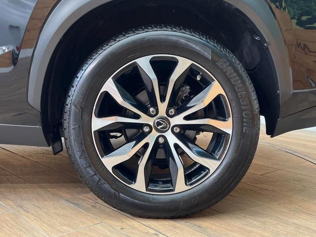 ＮＸ ＮＸ３００ｈ　Ｆスポーツ　４ＷＤ　禁煙車　メーカーナビ　サンルーフ　寒冷地仕様　パワーバックドア　全周囲カメラ　三眼ＬＥＤヘッドライト　プリクラッシュセーフティ　ブラインドスポットモニター　クリアランスソナー　ＥＴＣ（78枚目）