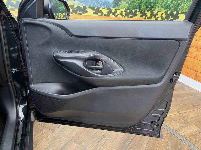 ヤリスクロス X 4WD 寒冷地仕様 ナビ機能付きディスプレイオーディオ レーダークルーズ クリアランスソナー セーフティセンス バックカメラ オートハイビーム オートライト ETC プッシュスタート(25枚目)