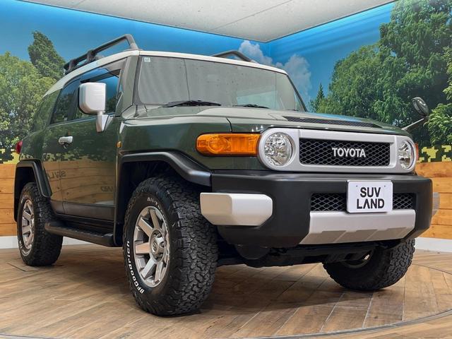 ＦＪクルーザー ベースグレード　寒冷地仕様　ルーフキャリア　純正ＳＤナビ　クルーズコントロール　クリアランスソナー　バックカメラ　Ｂｌｕｅｔｏｏｔｈ　ＨＩＤヘッドライト　純正オプション１７インチアルミホイール　ＥＴＣ（17枚目）