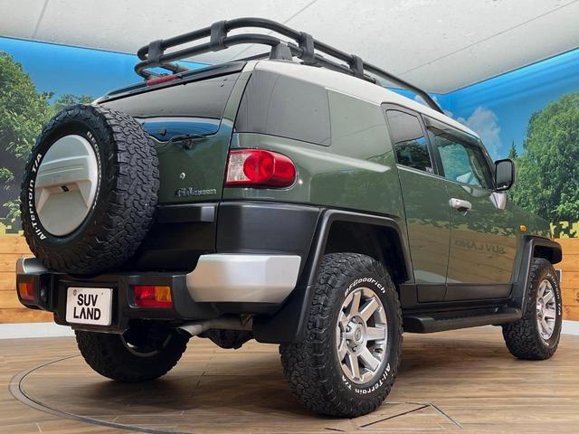 ＦＪクルーザー ベースグレード　寒冷地仕様　ルーフキャリア　純正ＳＤナビ　クルーズコントロール　クリアランスソナー　バックカメラ　Ｂｌｕｅｔｏｏｔｈ　ＨＩＤヘッドライト　純正オプション１７インチアルミホイール　ＥＴＣ（18枚目）