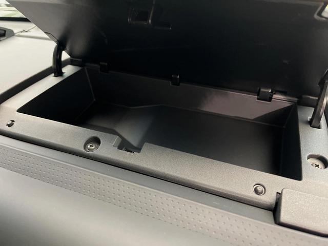 ＦＪクルーザー ベースグレード　寒冷地仕様　ルーフキャリア　純正ＳＤナビ　クルーズコントロール　クリアランスソナー　バックカメラ　Ｂｌｕｅｔｏｏｔｈ　ＨＩＤヘッドライト　純正オプション１７インチアルミホイール　ＥＴＣ（42枚目）