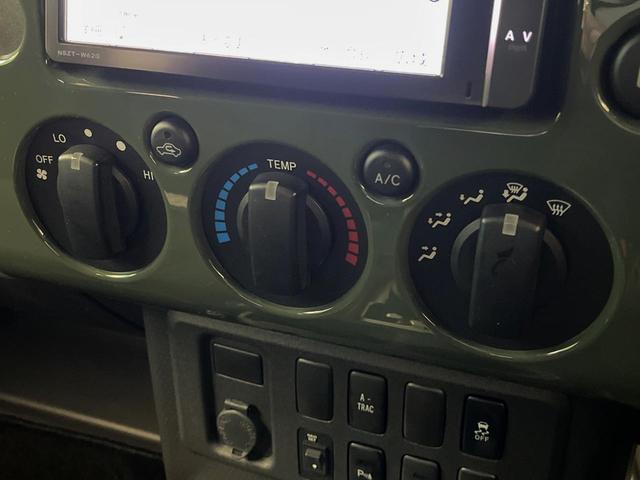 ＦＪクルーザー ベースグレード　寒冷地仕様　ルーフキャリア　純正ＳＤナビ　クルーズコントロール　クリアランスソナー　バックカメラ　Ｂｌｕｅｔｏｏｔｈ　ＨＩＤヘッドライト　純正オプション１７インチアルミホイール　ＥＴＣ（48枚目）