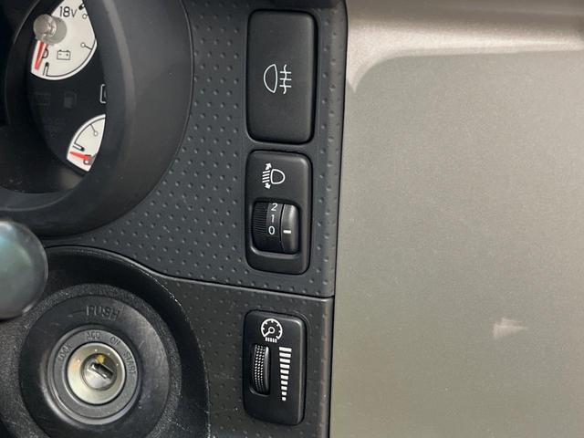 ＦＪクルーザー ベースグレード　寒冷地仕様　ルーフキャリア　純正ＳＤナビ　クルーズコントロール　クリアランスソナー　バックカメラ　Ｂｌｕｅｔｏｏｔｈ　ＨＩＤヘッドライト　純正オプション１７インチアルミホイール　ＥＴＣ（51枚目）