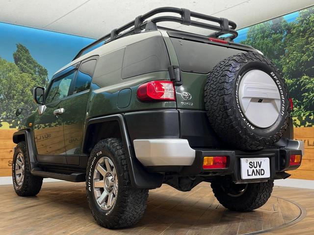 ＦＪクルーザー ベースグレード　寒冷地仕様　ルーフキャリア　純正ＳＤナビ　クルーズコントロール　クリアランスソナー　バックカメラ　Ｂｌｕｅｔｏｏｔｈ　ＨＩＤヘッドライト　純正オプション１７インチアルミホイール　ＥＴＣ（58枚目）