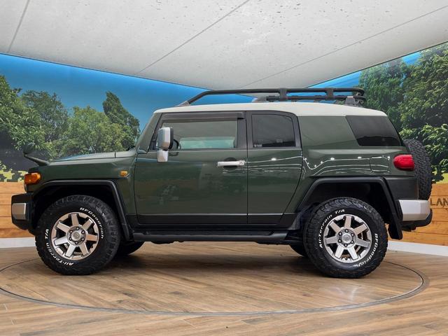 ＦＪクルーザー ベースグレード　寒冷地仕様　ルーフキャリア　純正ＳＤナビ　クルーズコントロール　クリアランスソナー　バックカメラ　Ｂｌｕｅｔｏｏｔｈ　ＨＩＤヘッドライト　純正オプション１７インチアルミホイール　ＥＴＣ（59枚目）