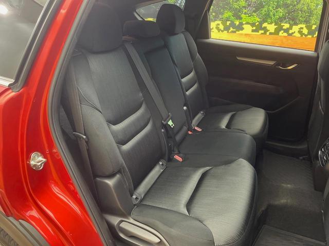 CX-8 XD 4WD 純正SDナビ クルーズコントロール リアオートエアコン クリアランスソナー ETC バックカメラ 純正19インチアルミホイール 純正革巻きステアリング(9枚目)