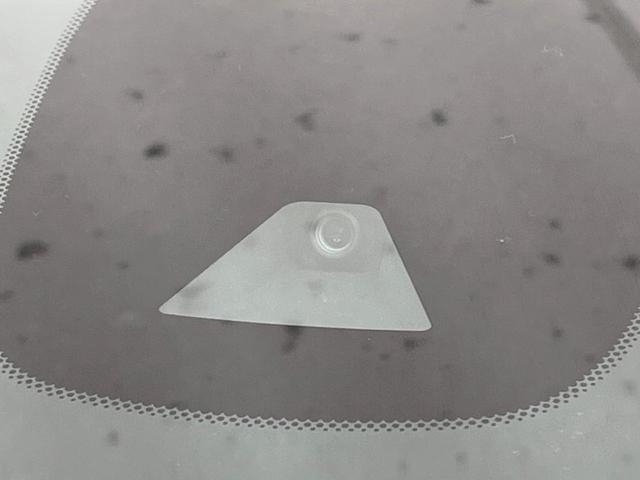 セレナ X 4WD 純正SDナビ バックカメラ エマージェンシーブレーキ 禁煙車 スマートキー クルコン オートライト Bluetooth CDDVD再生 デュアルエアコン リアエアコン アイドリングストップ(5枚目)