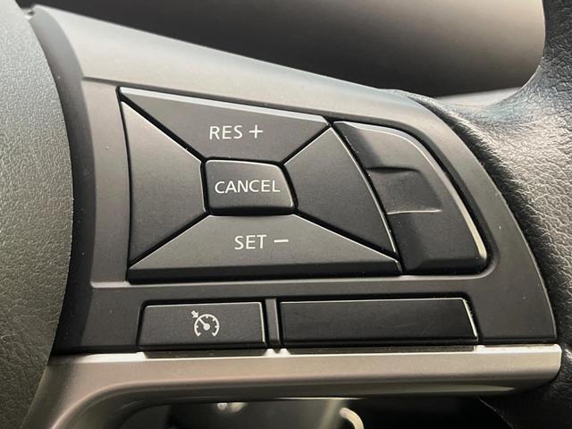 セレナ X 4WD 純正SDナビ バックカメラ エマージェンシーブレーキ 禁煙車 スマートキー クルコン オートライト Bluetooth CDDVD再生 デュアルエアコン リアエアコン アイドリングストップ(6枚目)