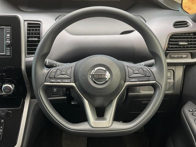 セレナ X 4WD 純正SDナビ バックカメラ エマージェンシーブレーキ 禁煙車 スマートキー クルコン オートライト Bluetooth CDDVD再生 デュアルエアコン リアエアコン アイドリングストップ(13枚目)