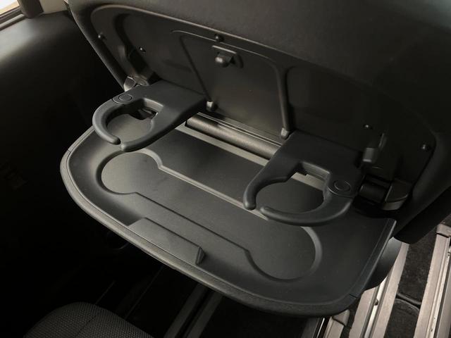 セレナ X 4WD 純正SDナビ バックカメラ エマージェンシーブレーキ 禁煙車 スマートキー クルコン オートライト Bluetooth CDDVD再生 デュアルエアコン リアエアコン アイドリングストップ(39枚目)