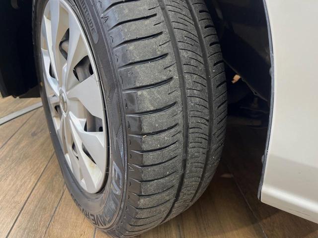 セレナ X 4WD 純正SDナビ バックカメラ エマージェンシーブレーキ 禁煙車 スマートキー クルコン オートライト Bluetooth CDDVD再生 デュアルエアコン リアエアコン アイドリングストップ(62枚目)