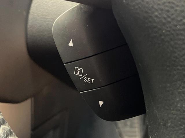 フォレスター 2.0i-S アイサイト 4WD パワーバックドア 衝突軽減装置 レーダークルーズ シートヒーター パワーシート バックカメラ HIDヘッド X-MODE リヤフォグ デュアルオートエアコン スマートキー オートライト(34枚目)