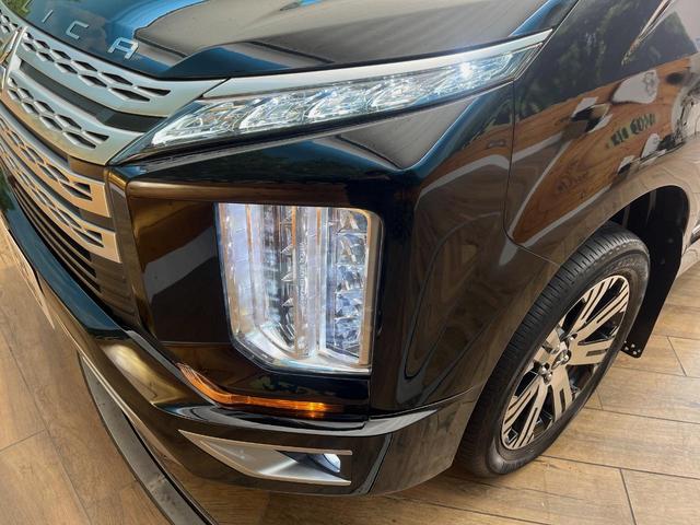 デリカD:5 P 7人乗り 全周囲カメラ 純正10型ナビ 電動サイドステップ AC100V電源 レーダークルーズ シートヒーター 電動リアゲート 両側電動スライドドア LEDヘッドライト ETC 純正8インチアルミ(14枚目)