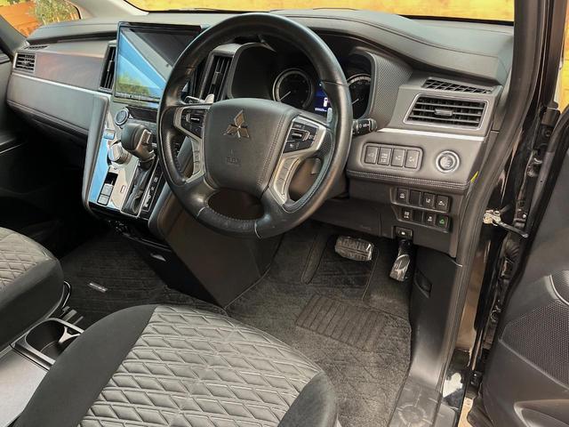 デリカD:5 P 7人乗り 全周囲カメラ 純正10型ナビ 電動サイドステップ AC100V電源 レーダークルーズ シートヒーター 電動リアゲート 両側電動スライドドア LEDヘッドライト ETC 純正8インチアルミ(34枚目)