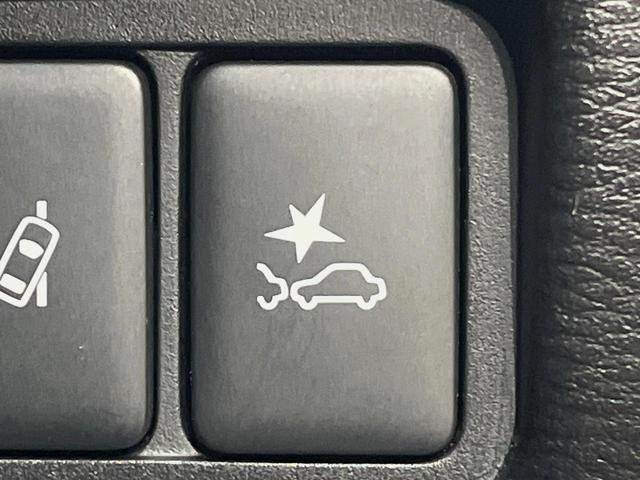 デリカD:5 P 7人乗り 全周囲カメラ 純正10型ナビ 電動サイドステップ AC100V電源 レーダークルーズ シートヒーター 電動リアゲート 両側電動スライドドア LEDヘッドライト ETC 純正8インチアルミ(42枚目)