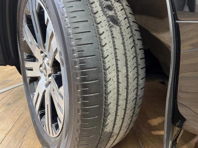 デリカD:5 P 7人乗り 全周囲カメラ 純正10型ナビ 電動サイドステップ AC100V電源 レーダークルーズ シートヒーター 電動リアゲート 両側電動スライドドア LEDヘッドライト ETC 純正8インチアルミ(74枚目)