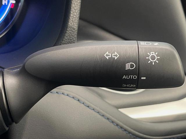 ヴォクシー ハイブリッドS-Z 4WD フリップダウンモニター 電動サイドステップ DVD/CDデッキ 10.5インチディスプレイオーディオ 全周囲カメラ パワーバックドア 両側電動スライドドア レーダークルーズコントロール(32枚目)