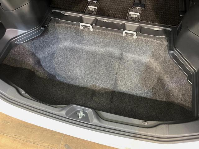 ヴォクシー ハイブリッドS-Z 4WD フリップダウンモニター 電動サイドステップ DVD/CDデッキ 10.5インチディスプレイオーディオ 全周囲カメラ パワーバックドア 両側電動スライドドア レーダークルーズコントロール(51枚目)